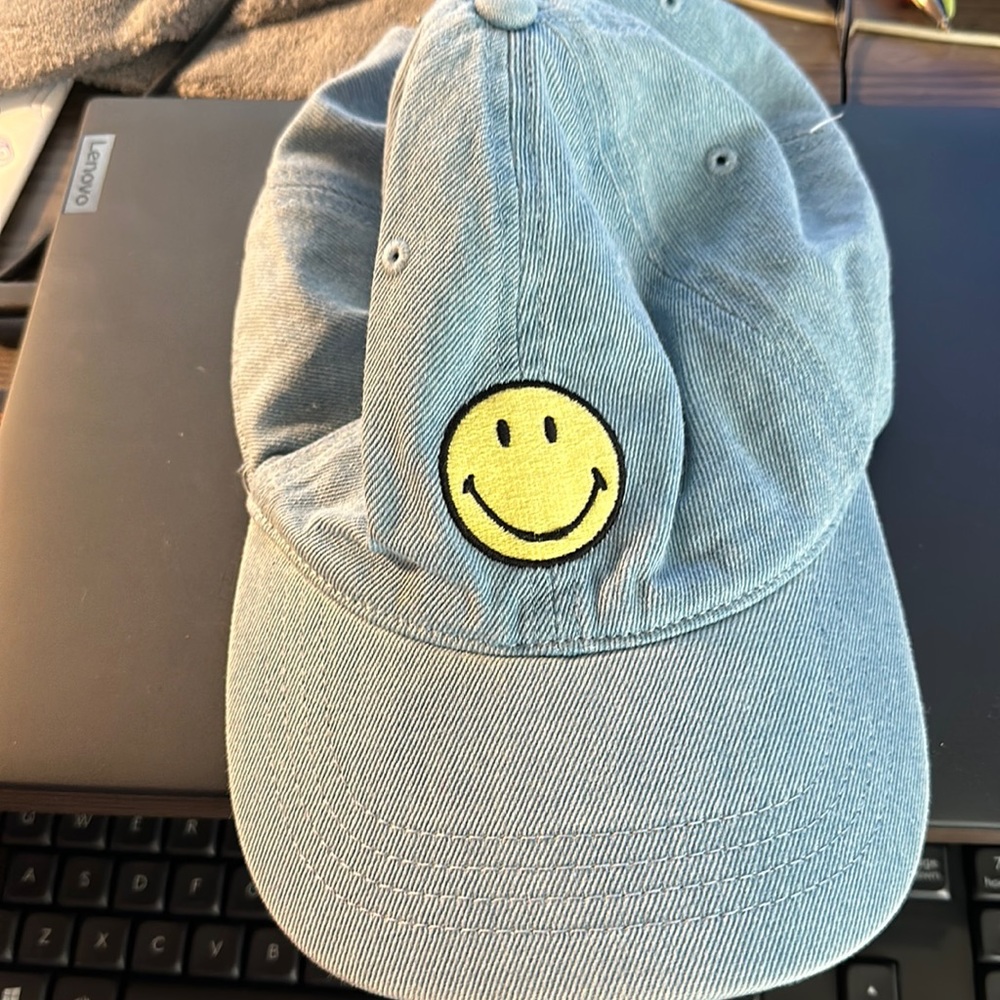 Nwt American Eagle Smiley Face denim baseball hat